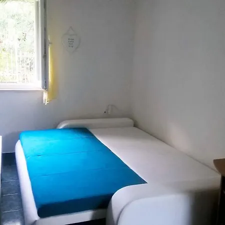 Apartment Mediterranea Zuljana